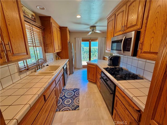 800 N Richman, Fullerton, CA 92832