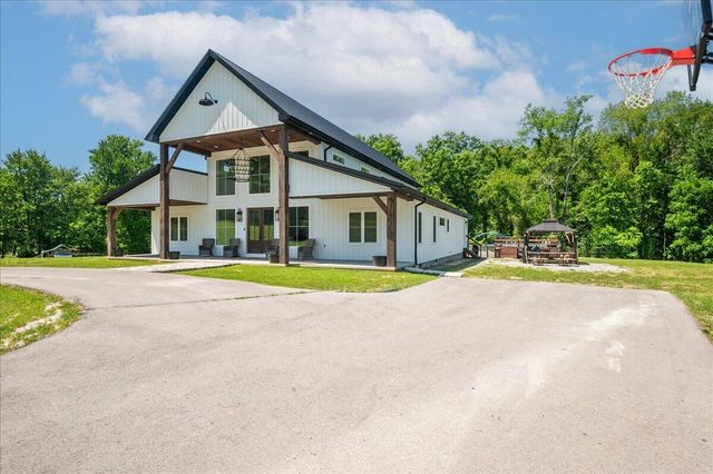 215 Heritage Heights Lane, London, KY 40741