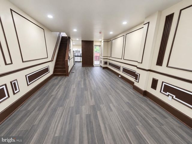 112 CHAMBERS ST, Trenton, NJ 08609