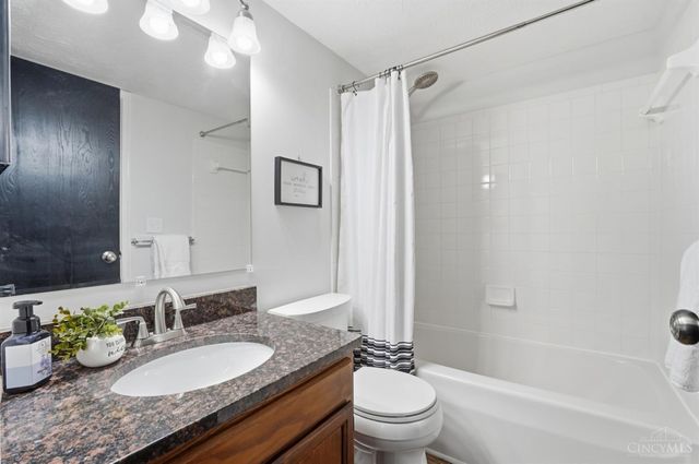 7846 Hackney Circle, Deerfield Twp., OH 45039