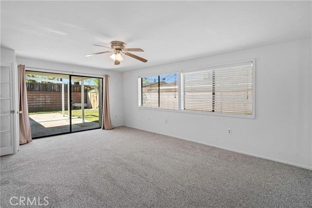 43729 Heaton, Lancaster, CA 93534