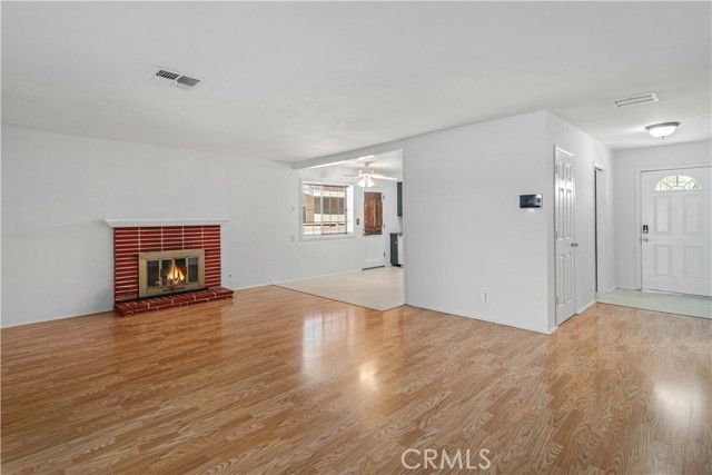 43729 Heaton, Lancaster, CA 93534