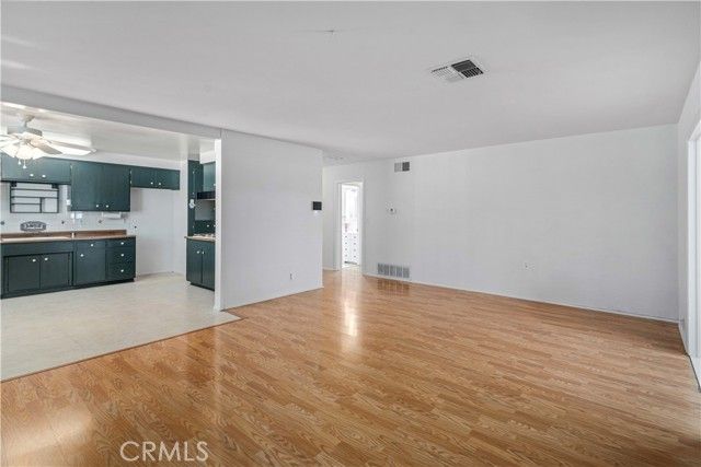 43729 Heaton, Lancaster, CA 93534