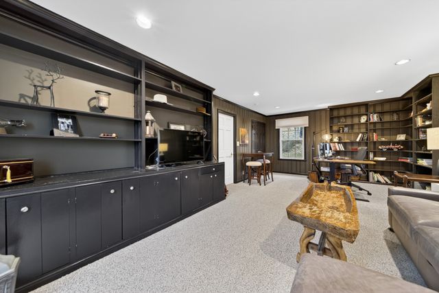 2148 Timberwood Dr, Nashville, TN 37215