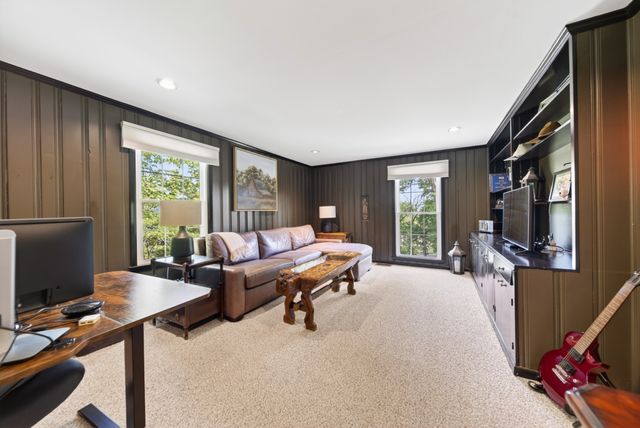 2148 Timberwood Dr, Nashville, TN 37215