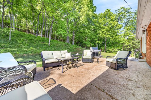 2148 Timberwood Dr, Nashville, TN 37215