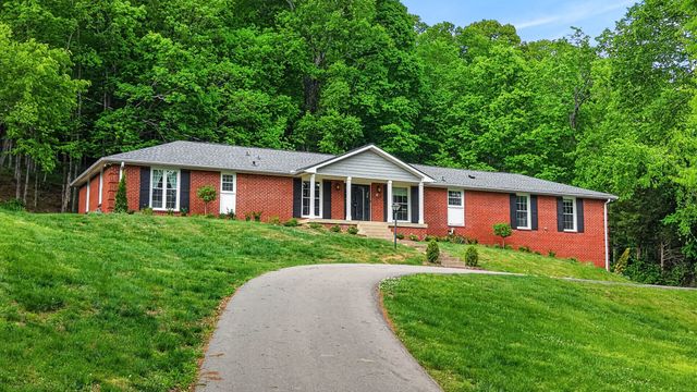 2148 Timberwood Dr, Nashville, TN 37215