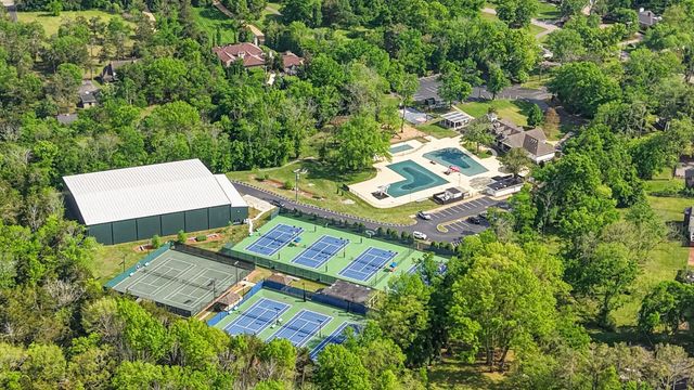 2148 Timberwood Dr, Nashville, TN 37215