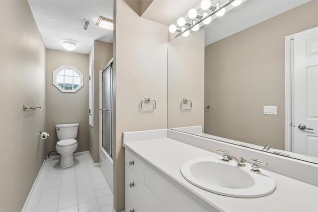 4304 Timberwood Drive, West Des Moines, IA 50265