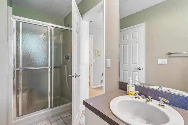 4304 Timberwood Drive, West Des Moines, IA 50265