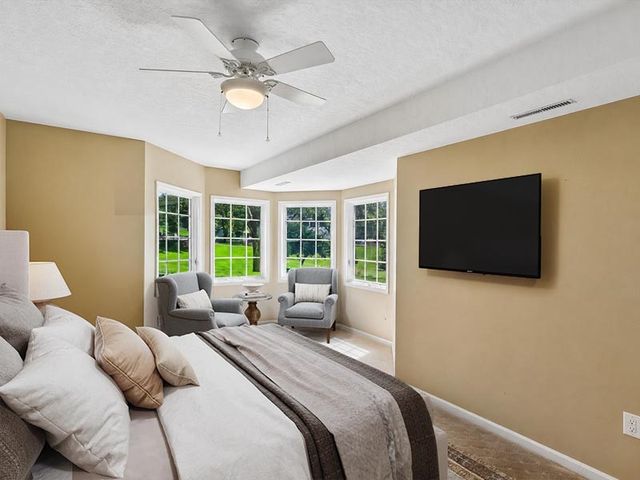 4304 Timberwood Drive, West Des Moines, IA 50265