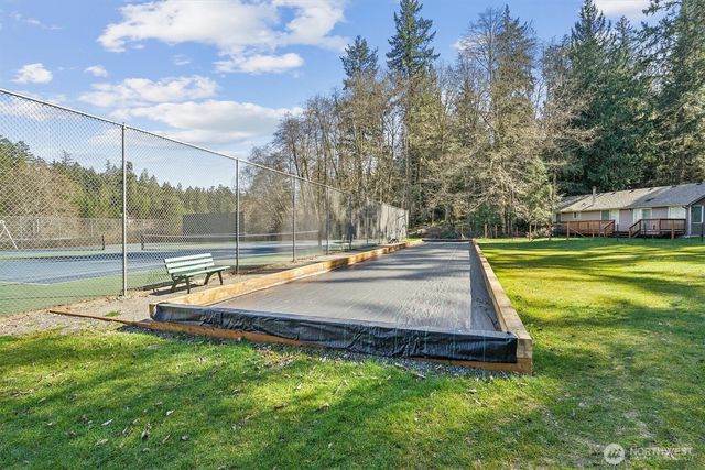 11124 Cole Place, Anderson Island, WA 98303