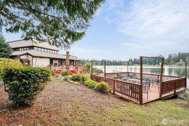 11124 Cole Place, Anderson Island, WA 98303