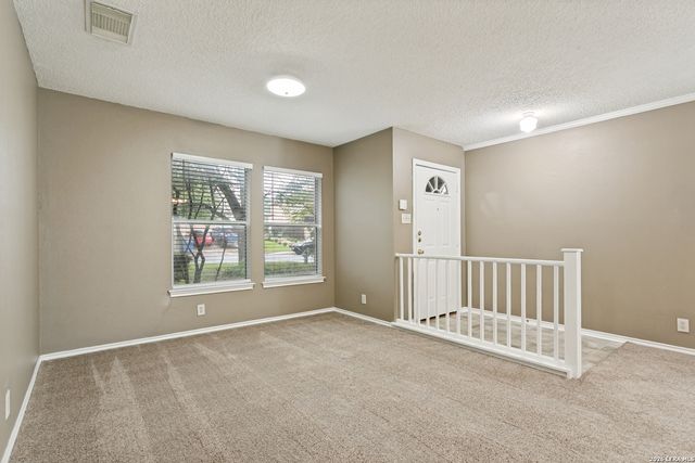 9203 Gambier, San Antonio, TX 78250