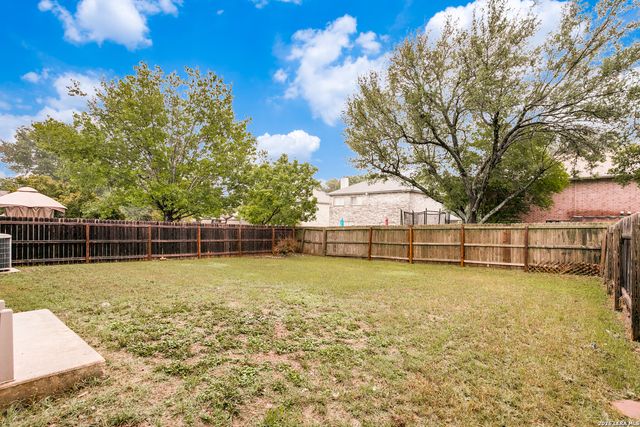 9203 Gambier, San Antonio, TX 78250