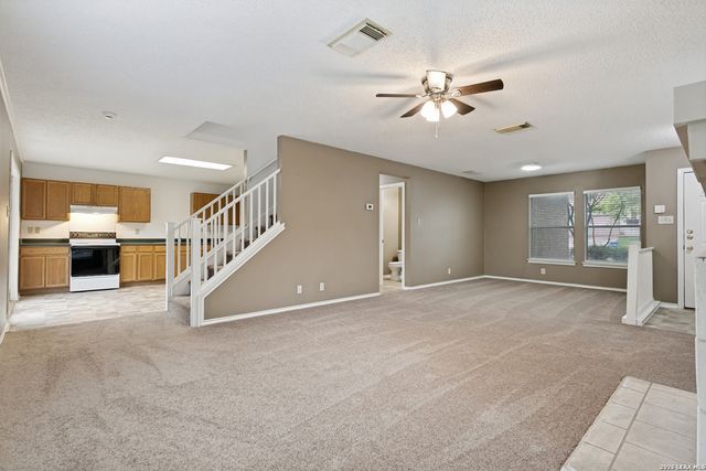 9203 Gambier, San Antonio, TX 78250