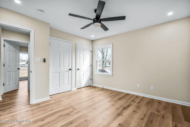 1112 Herr Ln, Louisville, KY 40222