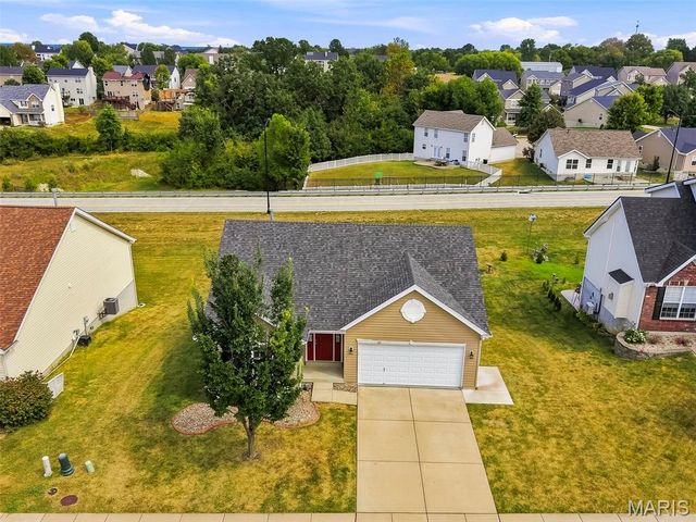 212 Limerick Avenue, Wentzville, MO 63385