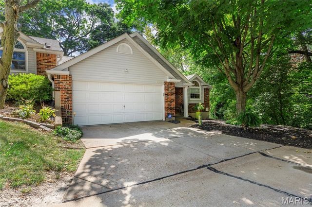 13314 Wood Chapel Drive, Chesterfield, MO 63141