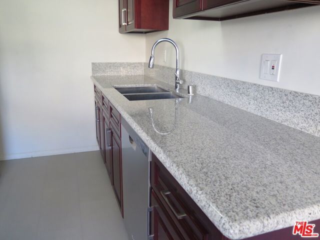 833 N Kingsley Drive 2, Los Angeles, CA 90029
