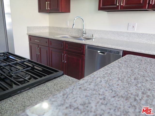 833 N Kingsley Drive 2, Los Angeles, CA 90029
