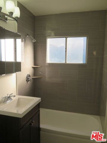 833 N Kingsley Drive 2, Los Angeles, CA 90029