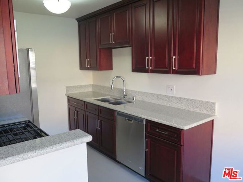833 N Kingsley Drive 2, Los Angeles, CA 90029