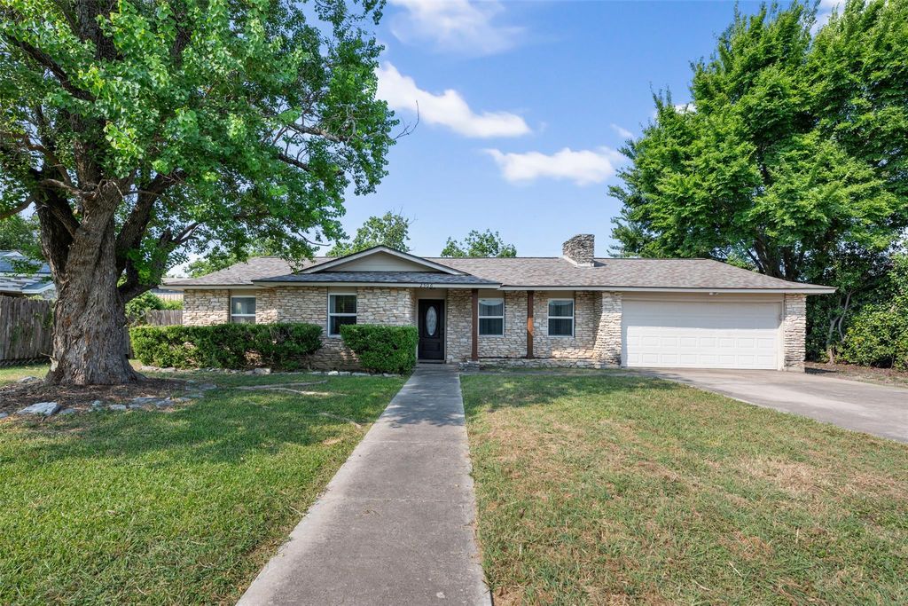 2506 Oak LN, Georgetown, TX 78628