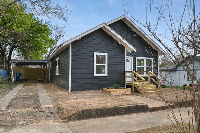 1106 W Chestnut Street, Denison, TX 75020