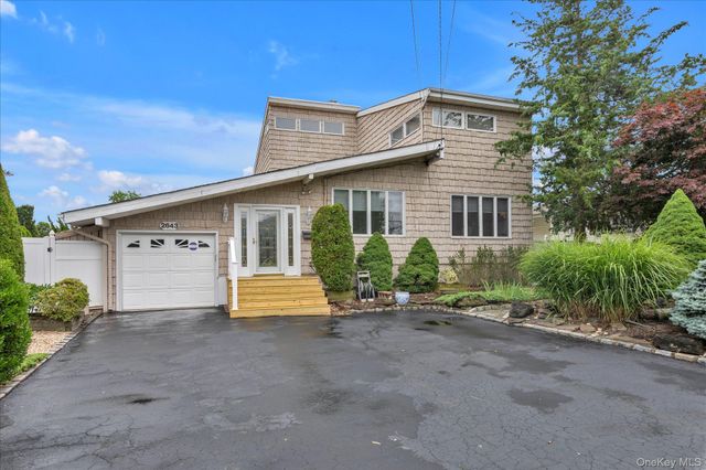 2643 Belmill Road, Bellmore, NY 11710