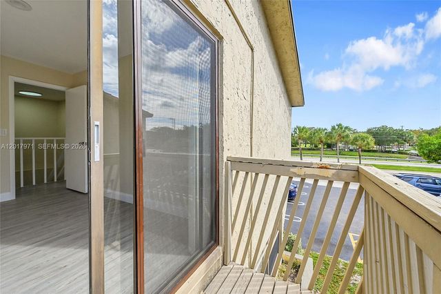 2532 Coral Springs Dr 2532, Coral Springs, FL 33065