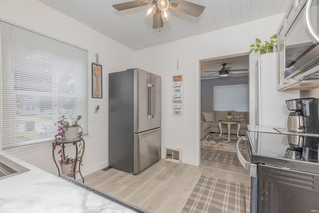 1148 E Gum Street, Evansville, IN 47714