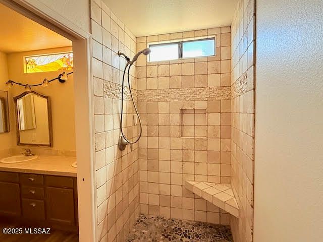 788 W Fountain Creek Drive, Green Valley, AZ 85614