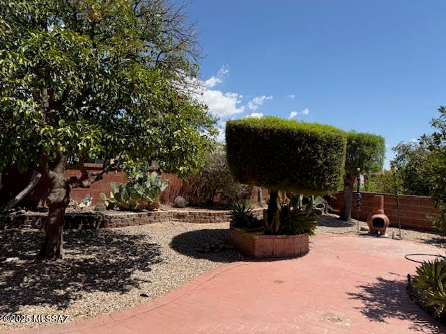 788 W Fountain Creek Drive, Green Valley, AZ 85614