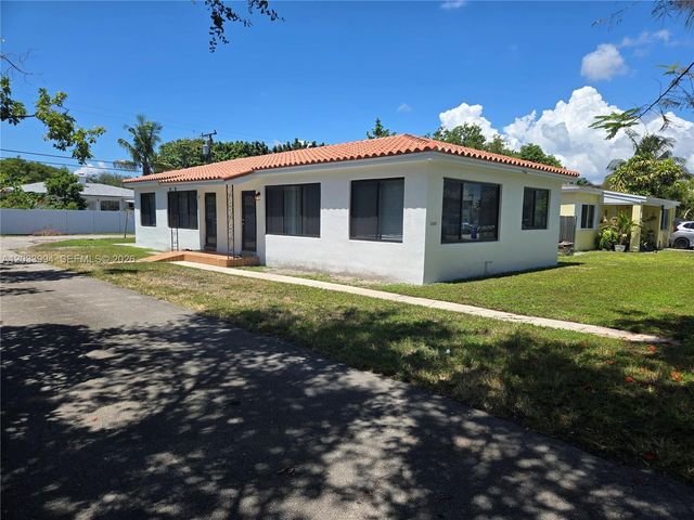 2080 NE 172nd Street A, North Miami Beach, FL 33162