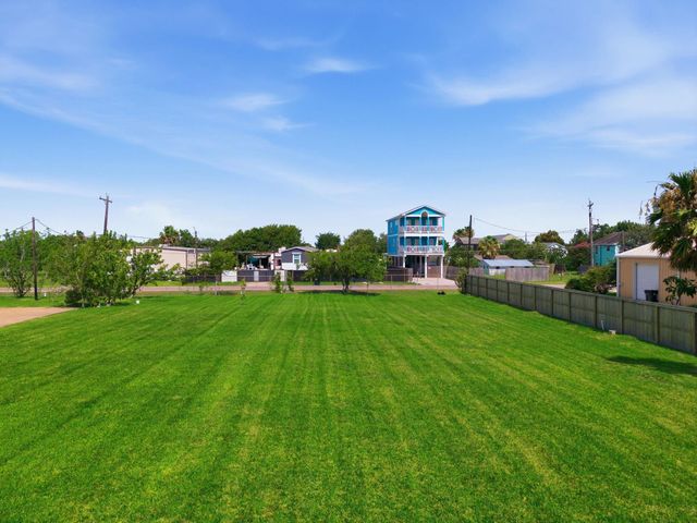 0 22nd Street, San Leon, TX 77539