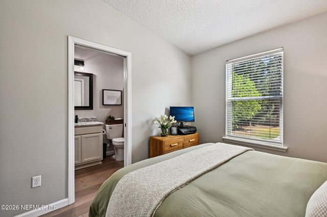 4093 LAZY ACRES Road, Middleburg, FL 32068