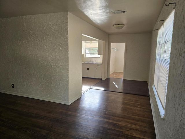 5408 Joe Sayers Ave, Austin, TX 78756