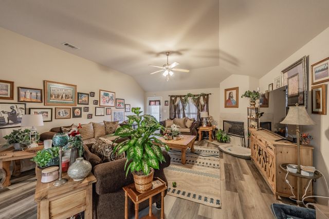 2937 Mayfair Lane, Lancaster, TX 75134