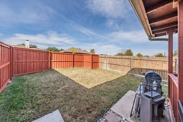 2937 Mayfair Lane, Lancaster, TX 75134