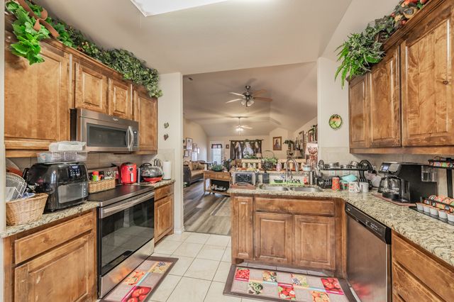 2937 Mayfair Lane, Lancaster, TX 75134