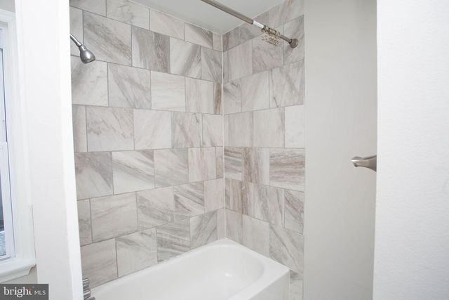 123 EDGEWATER AVE, Westville, NJ 08093