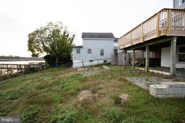 123 EDGEWATER AVE, Westville, NJ 08093