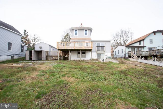 123 EDGEWATER AVE, Westville, NJ 08093