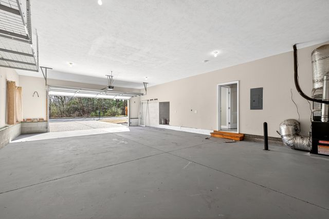 6752 Sunnywood Dr, Nashville, TN 37211