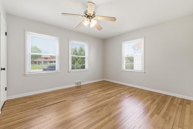 5062 N 20th STREET, Milwaukee, WI 53209