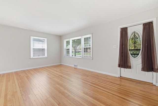 5062 N 20th STREET, Milwaukee, WI 53209