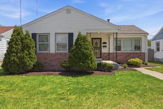 5062 N 20th STREET, Milwaukee, WI 53209