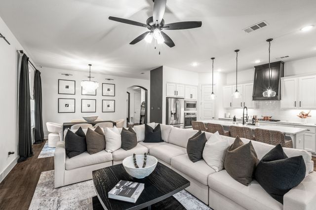 2216 Terry Avenue, Melissa, TX 75454