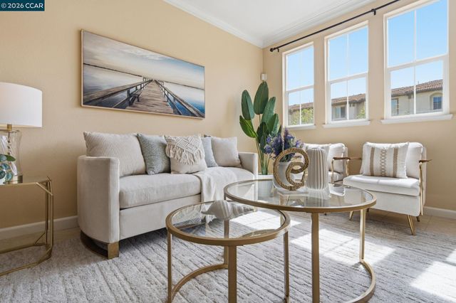 252 Sullivan Way, Hayward, CA 94541